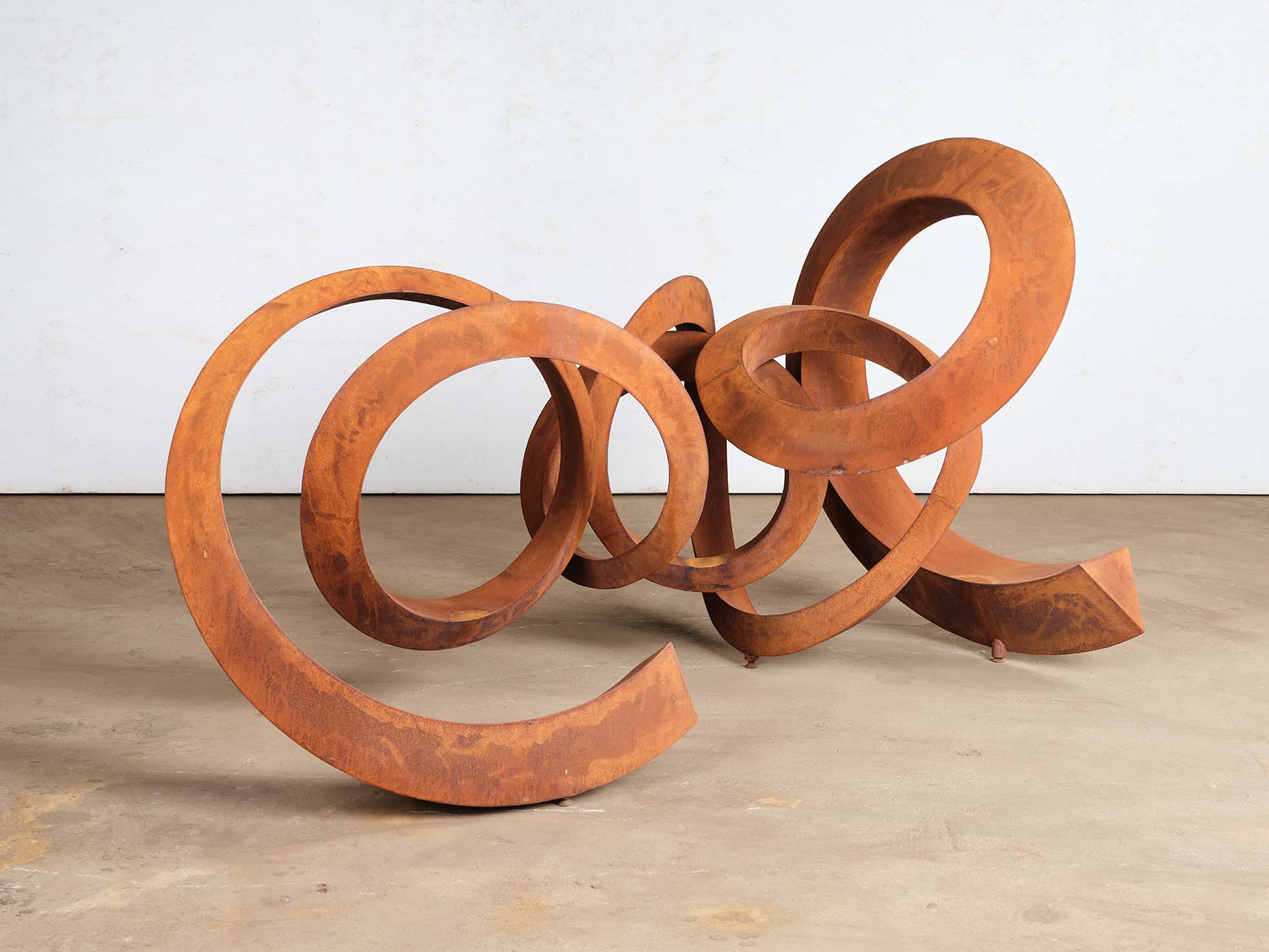 "Streching into undefined directions"  / 145x165x110cm